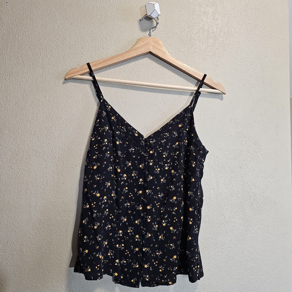 ☆ A&F Floral Button Camisole
